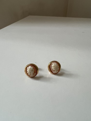 Jolie paire boucles - de,
