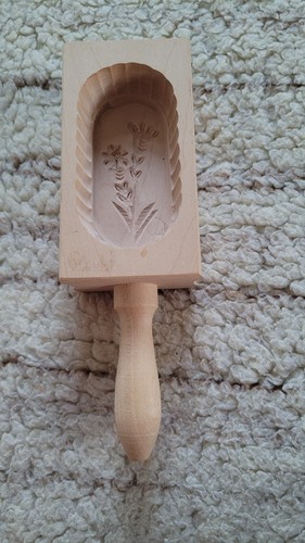 Ancien moule beurre bois - a, en