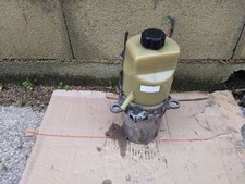 POMPE DE DIRECTION ASSISTE