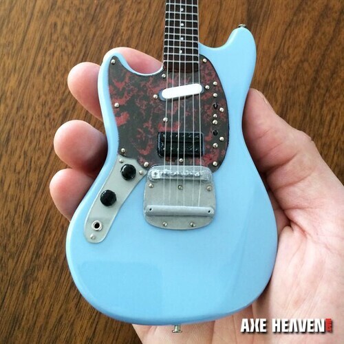 Kurt cobain axe heaven - cobain,