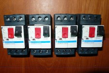 DISJONCTEUR MOTEUR TRIPHASE