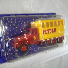 Véhicule CIRQUE PINDER [31]