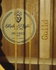 Guitare folk marque US Guild