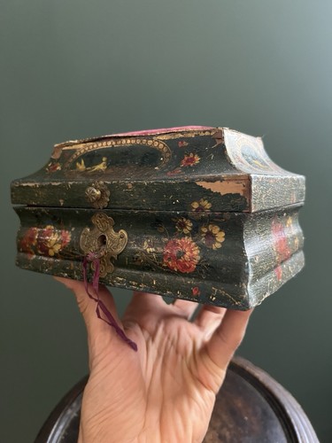 Boite coffret a couture - &,