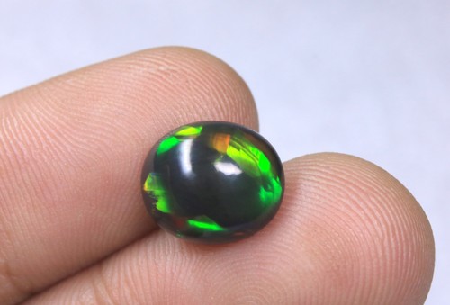 Cabochon opale noire