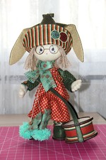 Poupée en tissu fait