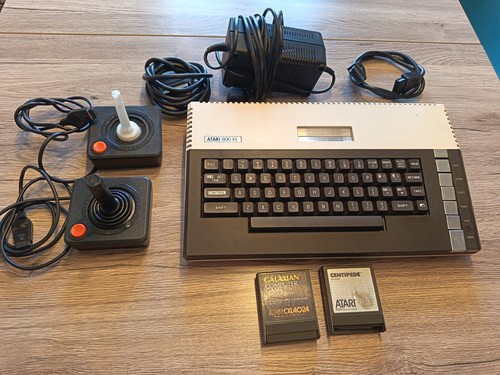 Atari 800xl ordinateur vintage - atari,