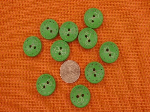 Lot boutons bois teint - lot, 20