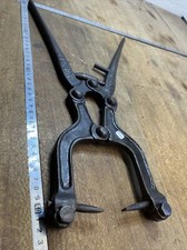 N. 504 old tool Outil Ancien De Couvreur Pince Coupe Tuiles Jupiter