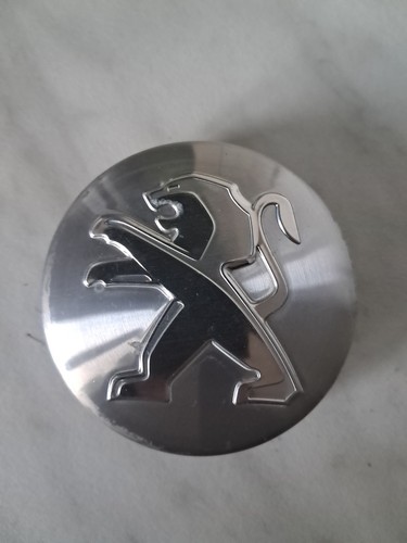 Cabochon centre roue jante alu - cabochon,