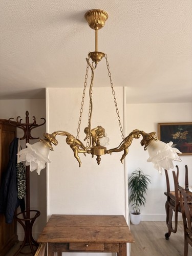 Lustre bronze doré chérubins
