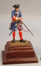 PLOMB     Figurines d'artistes