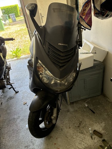 Vendre toutes pièces - À,