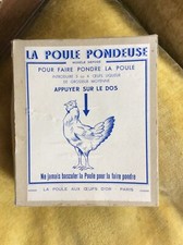 Jouet Ancien. Poule Pondeuse. La Poule Aux Oeufs D’or . Paris  