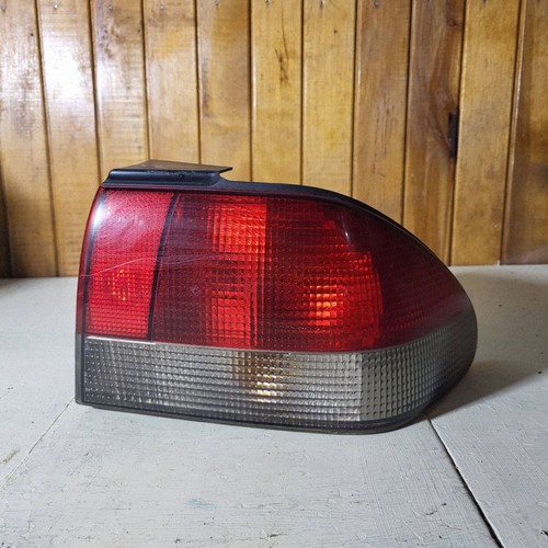 Saab 900 1980 droite feux - 900,