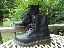 Dr. Martens 1460 Original Smooth Leather Lace Up Boots Black Women US 6 NEW