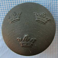 Metal veneer button with 3 crowns of Marquis, Vautrait d'Herbault 89