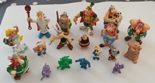 Astérix. 18 figurines BD