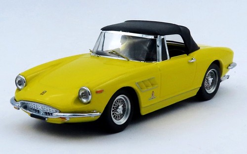 Ferrari 330 gts spyder jaune - gts,