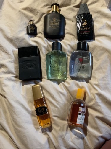 Lot flacons eau toilette - de,