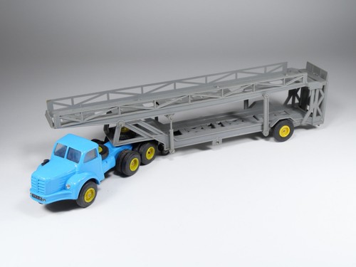 Norev tracteur berliet - -,