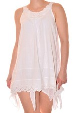 robe blanche unie avec franges