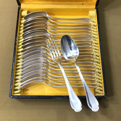 Housewife tableware - housewife, 12