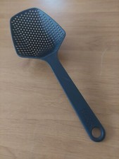 Vends cuillère  passoire