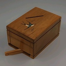 Boîte Tirelire en bois avec