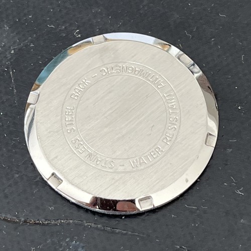 Fond boîtier vissé rond - fond, de