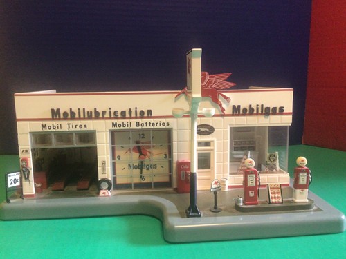 Danbury mint mobil gas - danbury, station