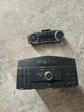 Bonjour,Je vends un autoradio