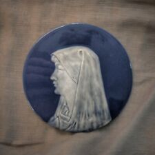 Limoges porcelain plate Taraud religious virgin 