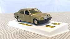 MERCEDES  190  -  SOLIDO  -