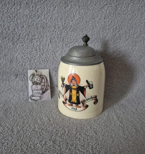 Ancienne petite chope - , avec