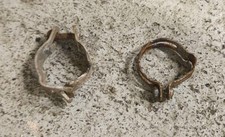 - 2 collier de cable gaine