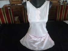 jolie combinaison&fond de robe