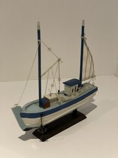 Model Wood Fishing Trawler Boat