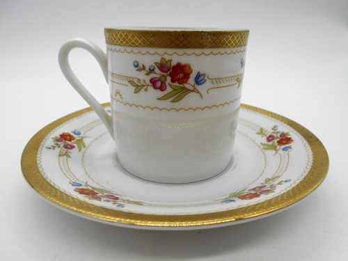 Tres belle tasse sous - tres,