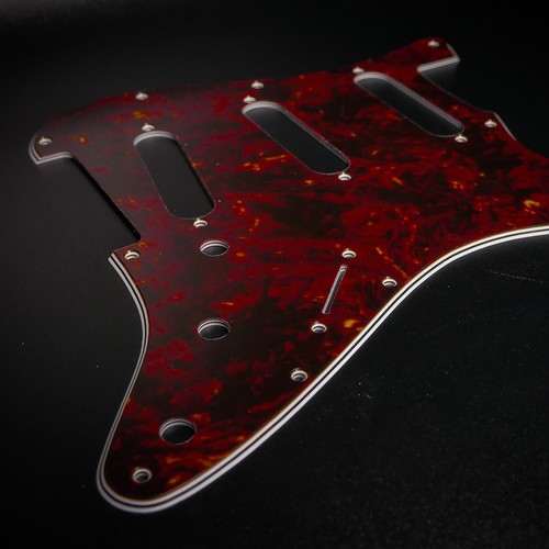 Pickguard fender strat - fender, 4