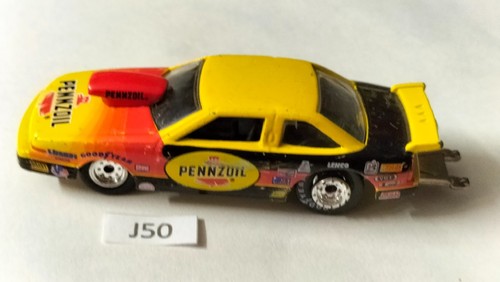 Voiture j50 johnny - johnny, lightning