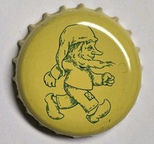  Yellow capsule beer CHOUFFE Belgium large bottle size 75 cl 