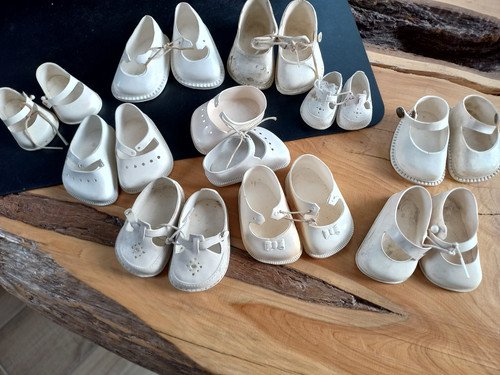 Lot paires chaussures - paires,