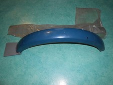 Garde boue avant bleu foncé