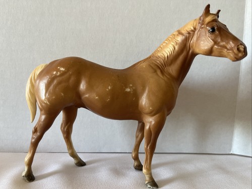 Breyer vintage palomino - breyer,