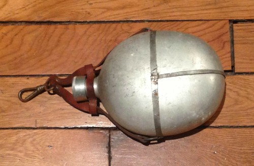 Objet militaire gourde - objet, de