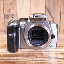 Canon EOS 300D DSLR Digital Camera Body Only - Untested - Spares or Repair
