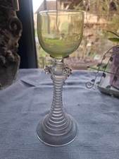 1 VERRE COULEUR AMBRE EN