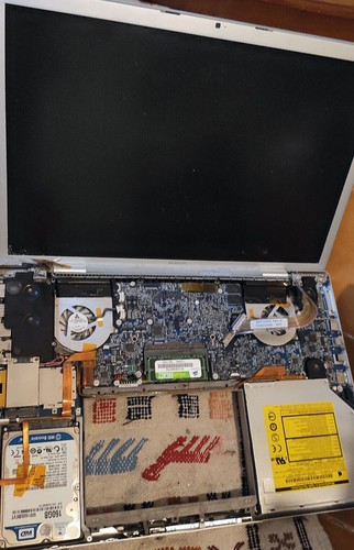 Macbook pro pour pièces - pro,