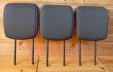 3 appuie-tête Clio 3 banquette siege arriere tissu noir couture avec 6 guides